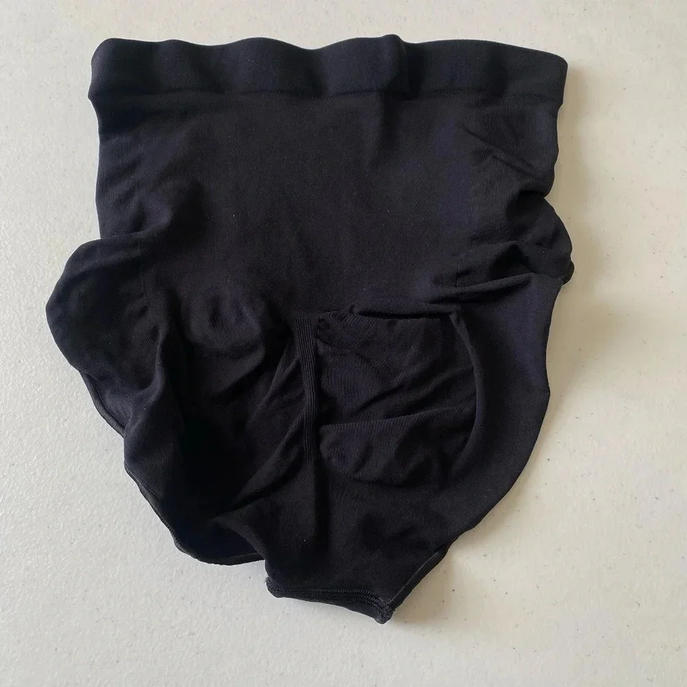 NEW SKIMS Sculpting Mid Waist Brief Onyx‎ Size XS